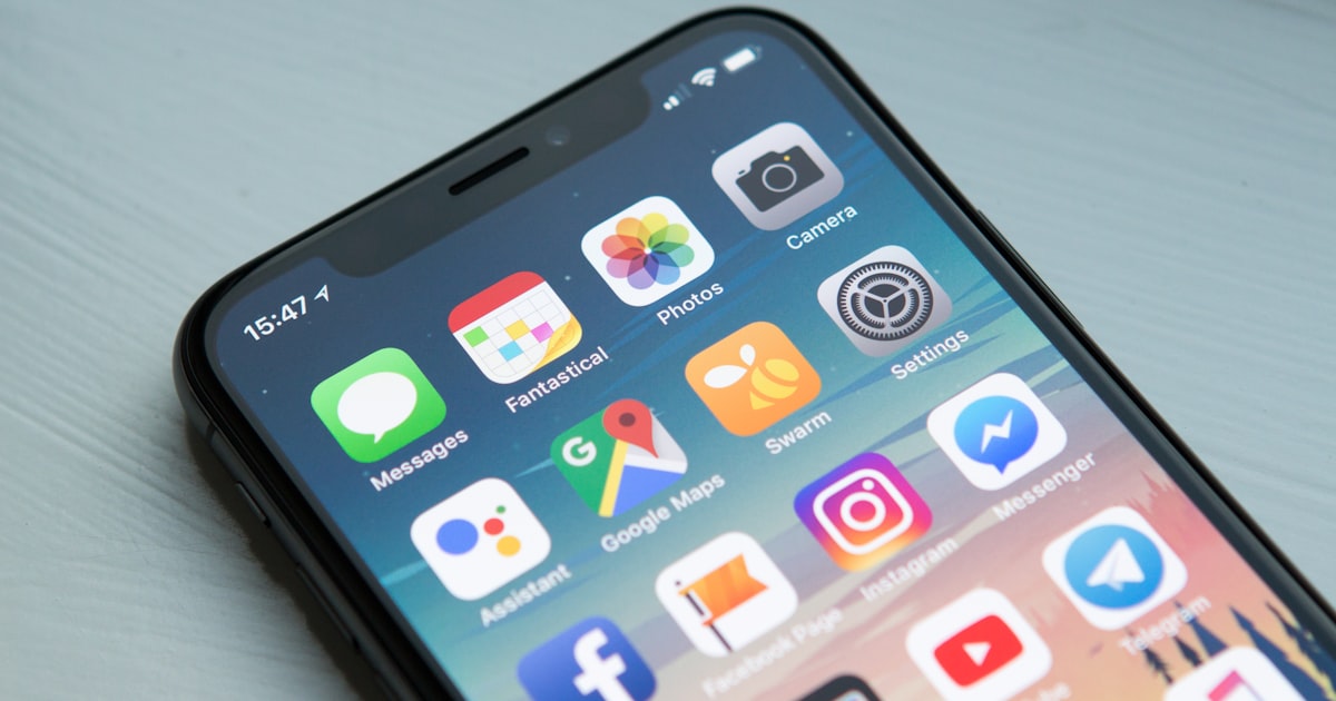 Développer une Application Mobile iOS et Android : Guide Complet 2025 | Webstart
